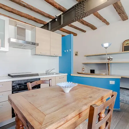 Lovely Retreat For 2 - 400 M Far From Porta Nuova Appartement Turin